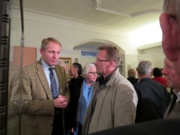 Antikes, Plastiken und eine Tonvase